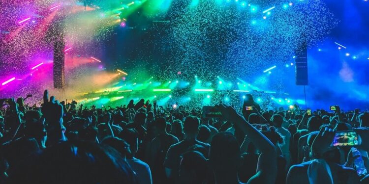 Coldplay Helsingissä 27.7.2024