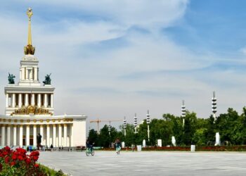 Intian pääministeri tapasi Venäjän presidentin