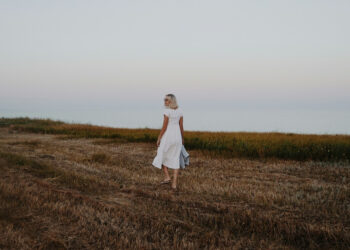 Susanna Penttilä nauttii lämmöstä täysin rinnoin