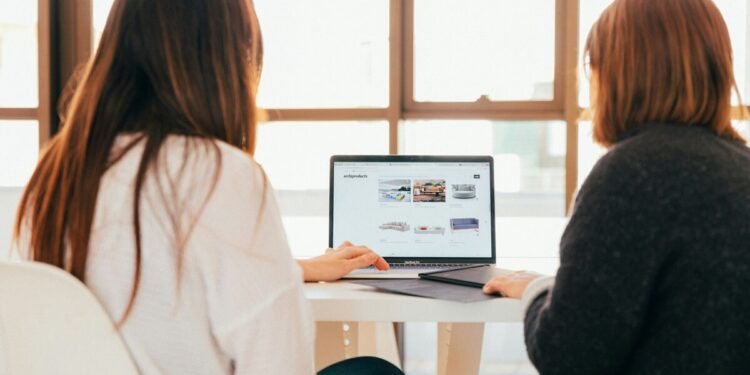 Suomessa kantasuomalaista miestä voidaan syrjiä työnhaussa