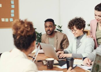 Trumpista kirjoitetaan neutraalisti