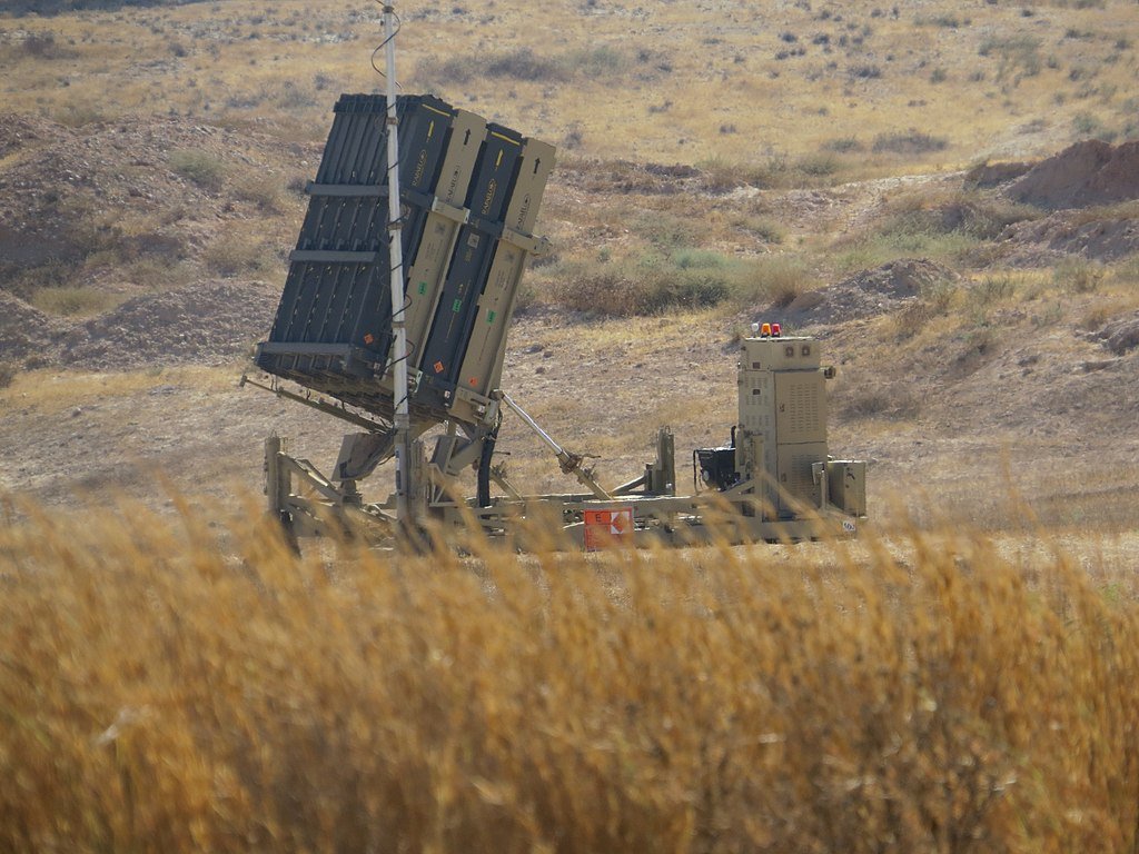 Rautakupoli eli Iron Dome