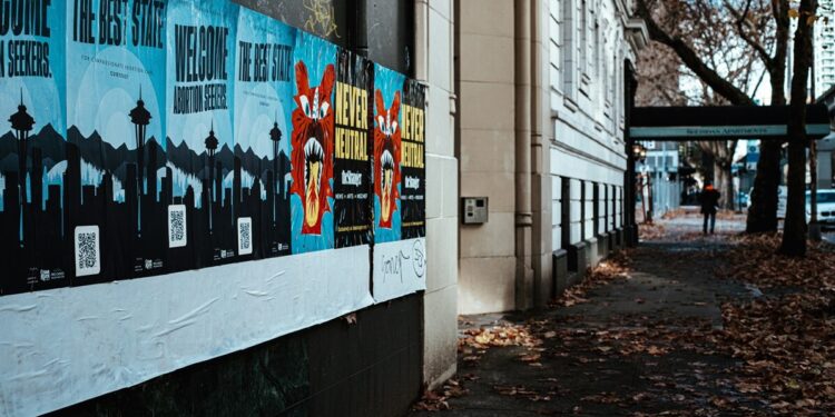 Töhrijä jäi kiinni itseteosta