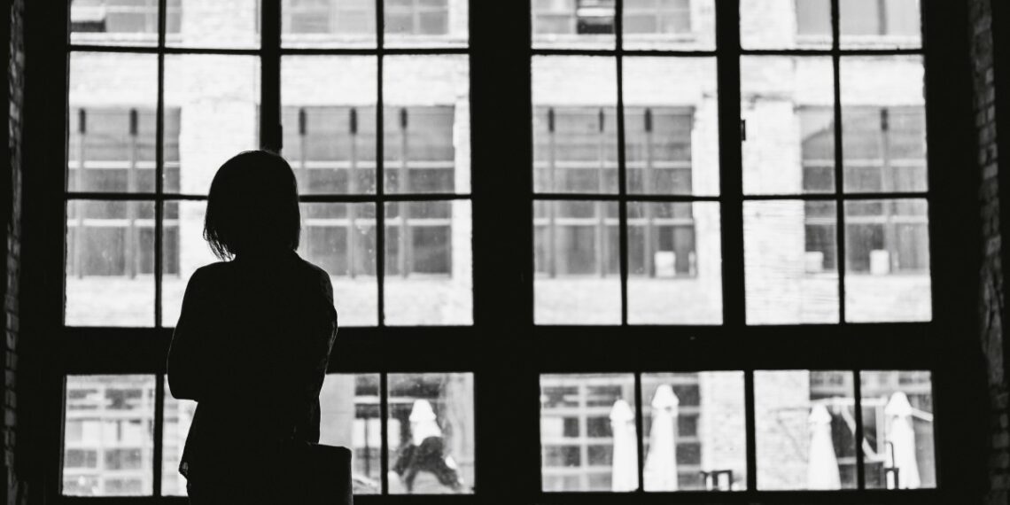 Työluvalla Suomeen tullut mies raiskasi teinin Tampereella